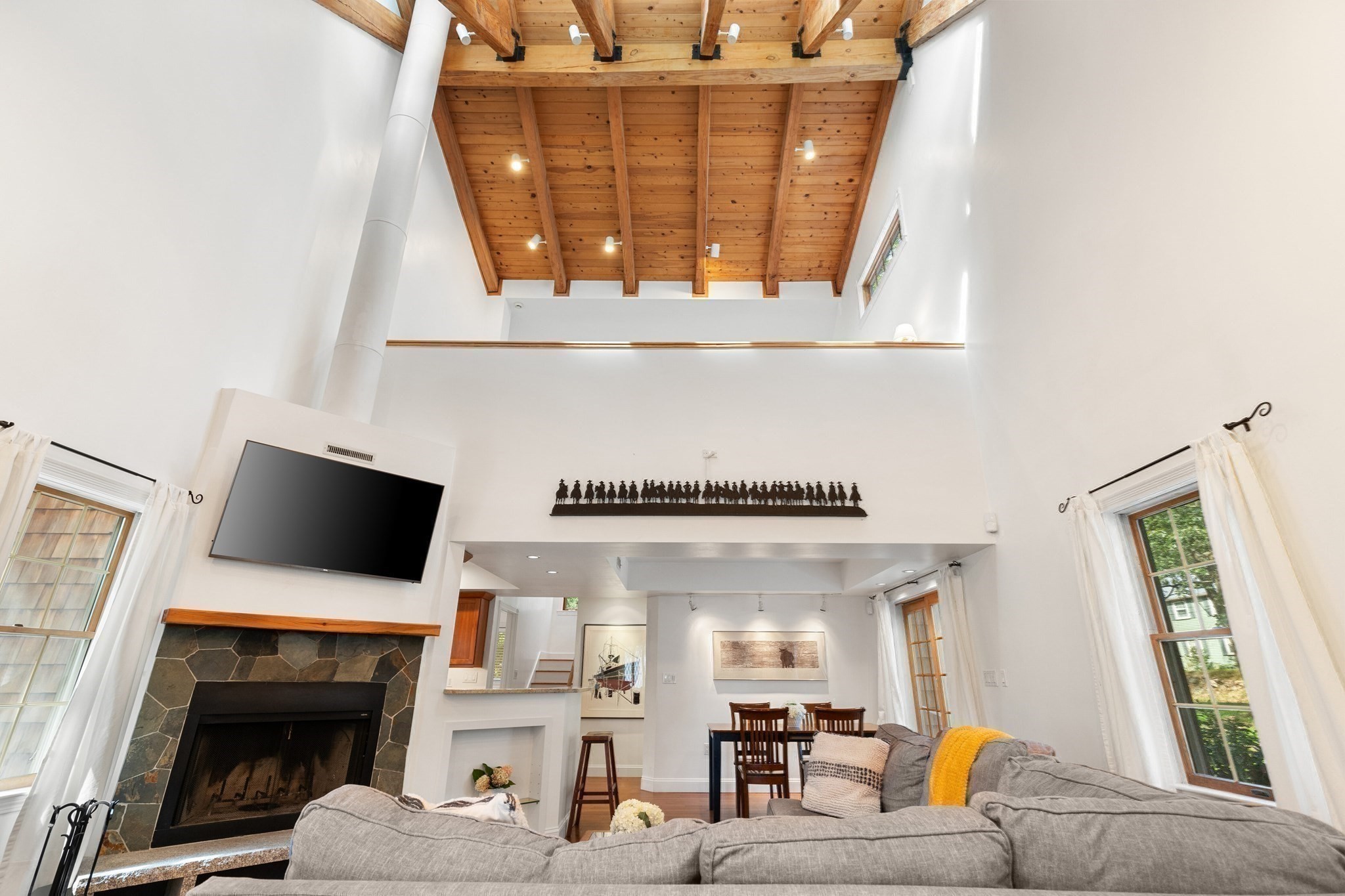 18 Greenwood St, Lexington, MA 02421 - Image 3