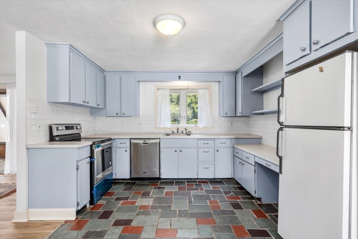 4 Richard Rd, Hingham, MA 02043 - Image 8