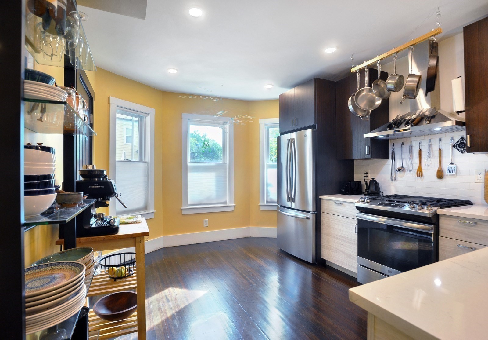 27 Armandine St Unit 1, Dorchester, Boston, MA 02124 - Image 5
