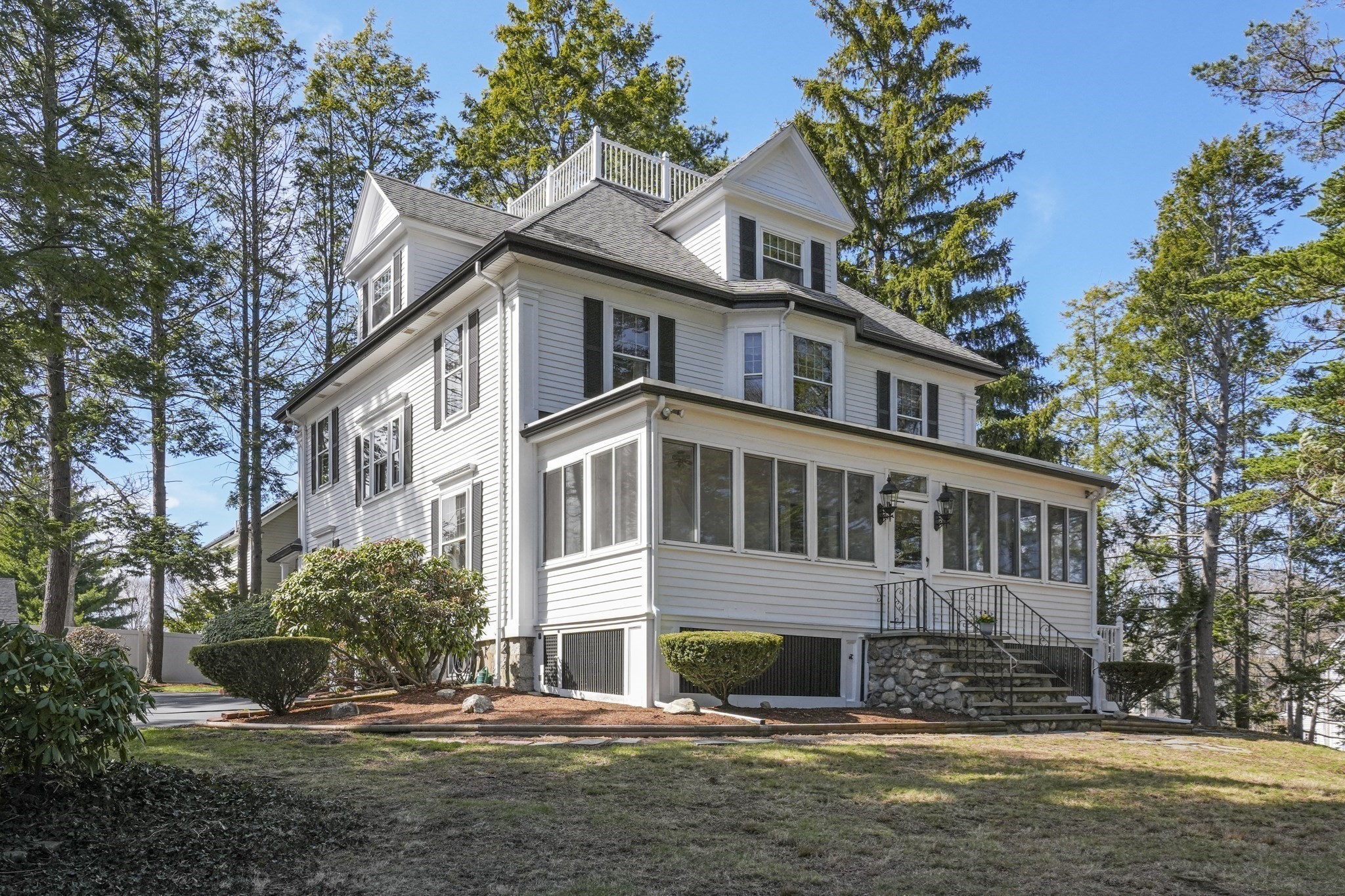 6 Tidd Ave, Woburn, MA 01801