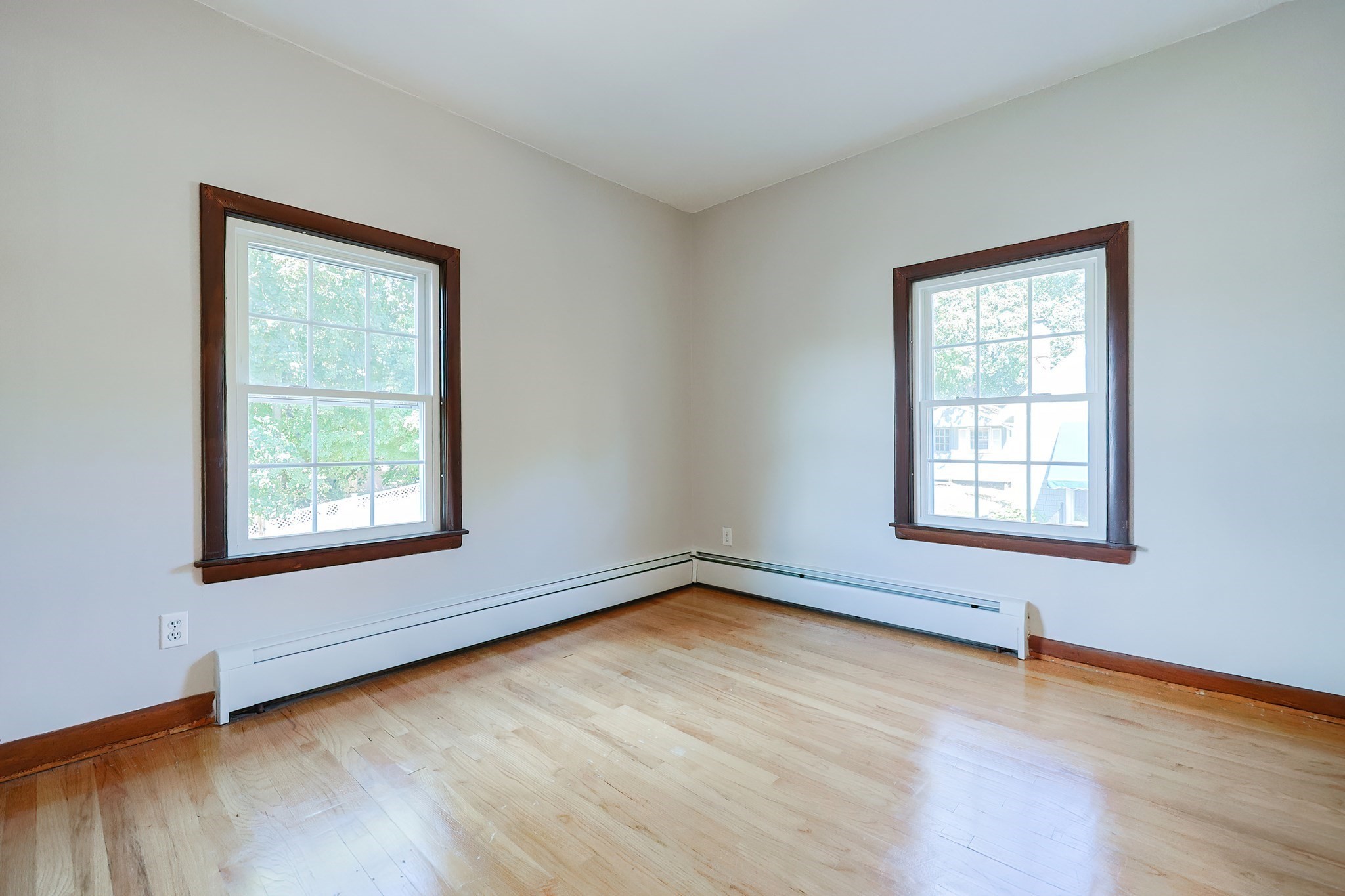 64 Smith St 02860 - Image 16