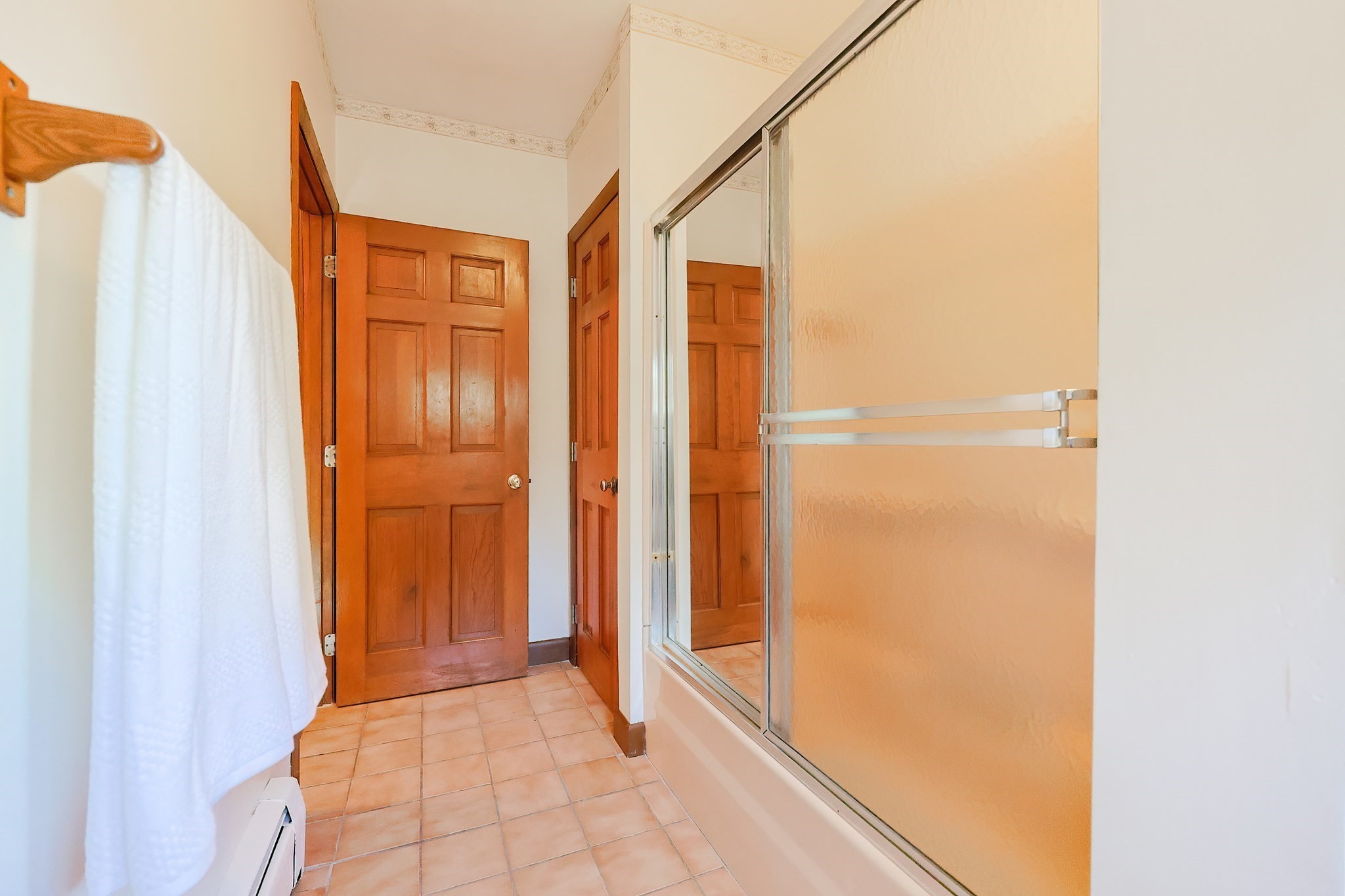 64 Smith St 02860 - Image 17