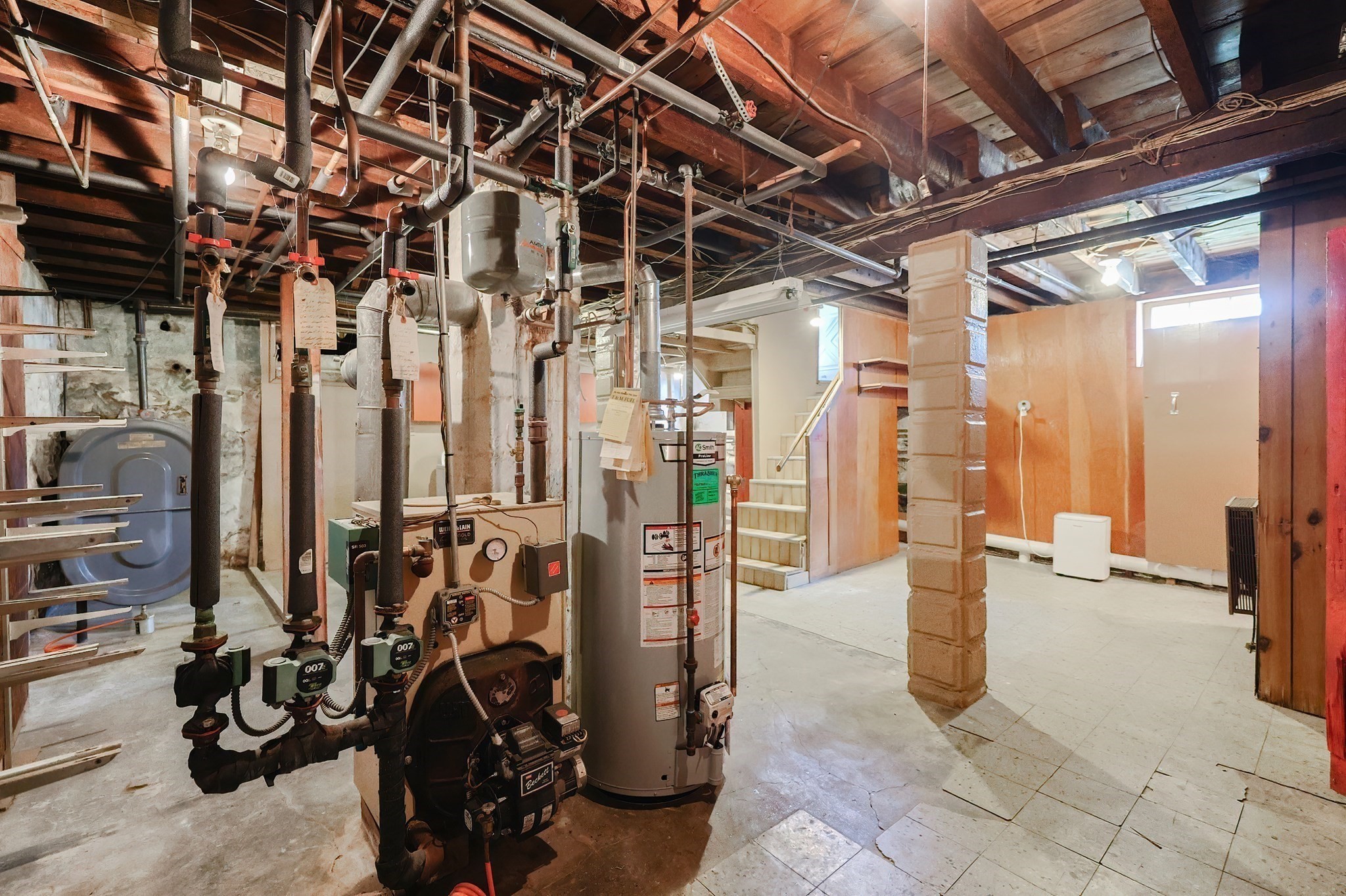 64 Smith St 02860 - Image 25