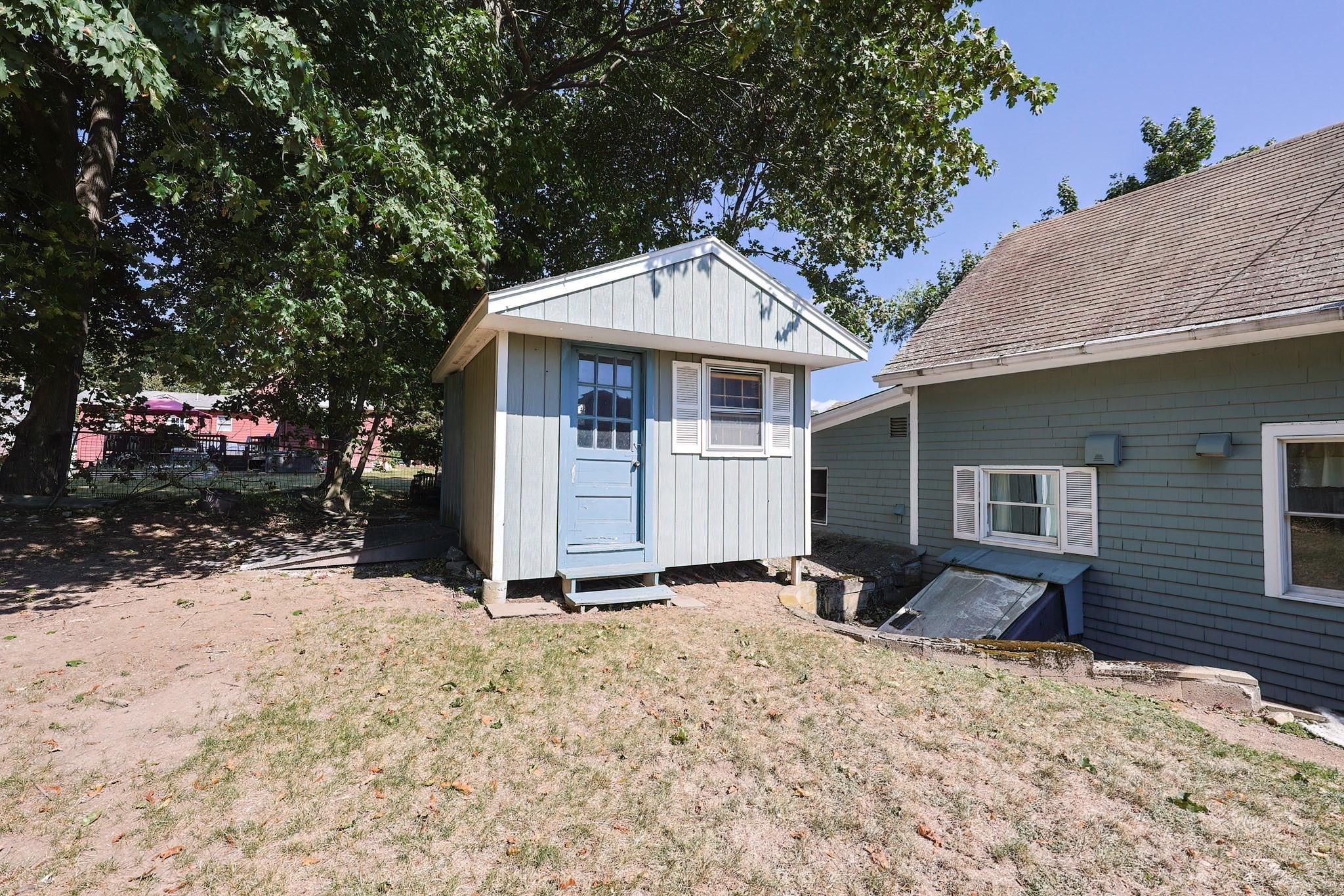 64 Smith St 02860 - Image 39