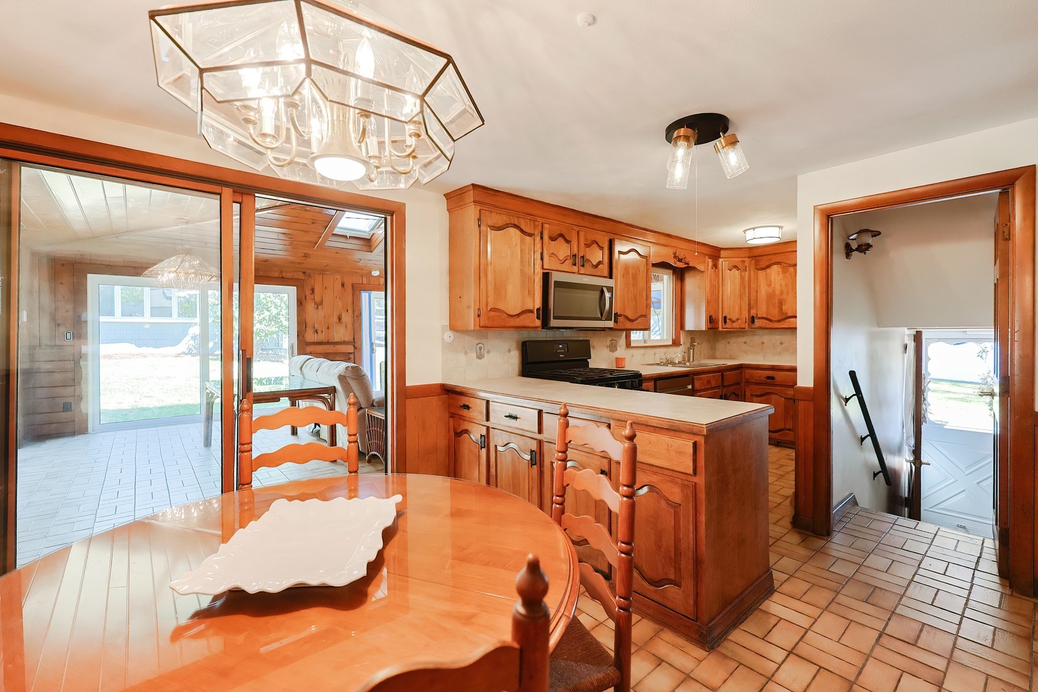 64 Smith St 02860 - Image 9