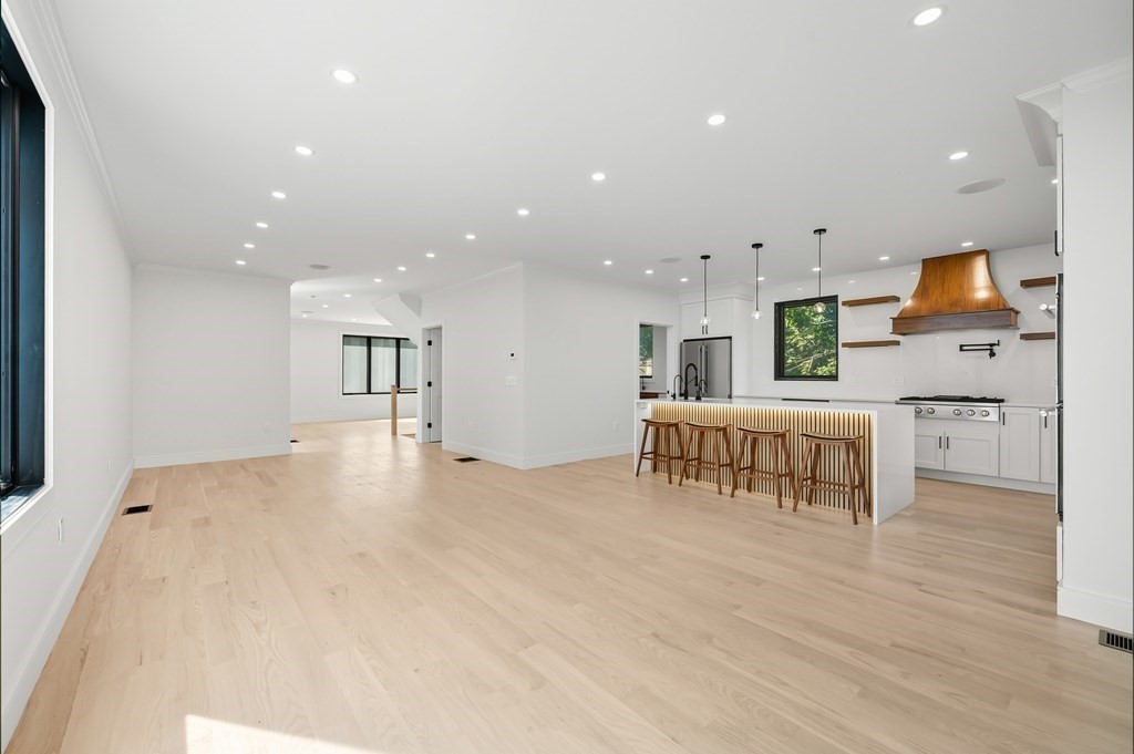 863 Main Street, Reading, MA 01867 - Image 12