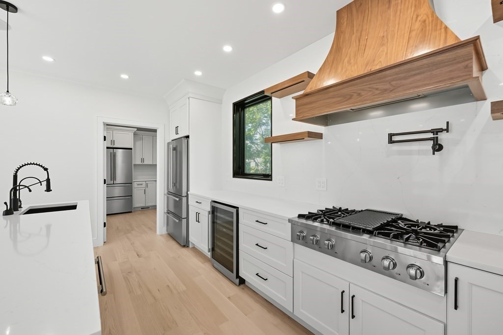 863 Main Street, Reading, MA 01867 - Image 9