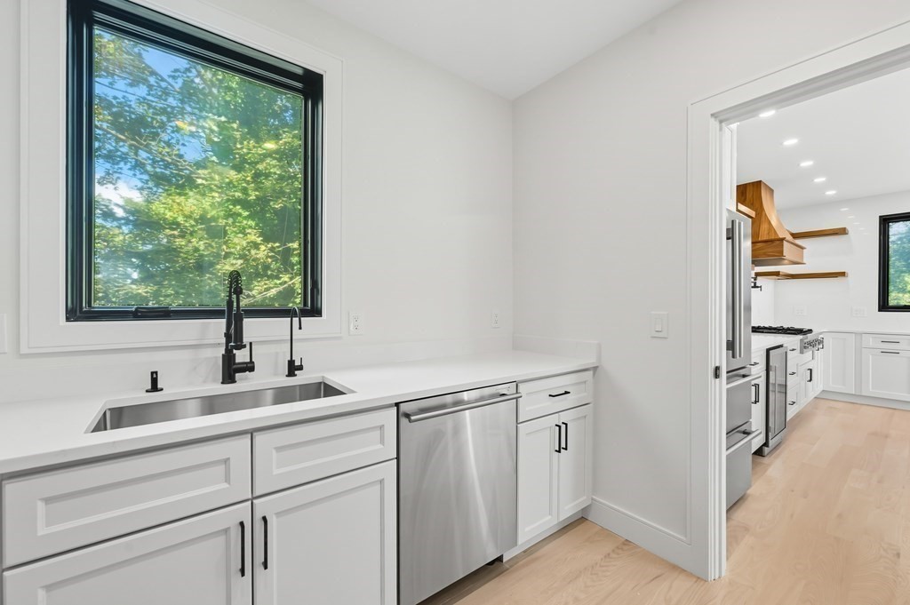 863 Main Street, Reading, MA 01867 - Image 10