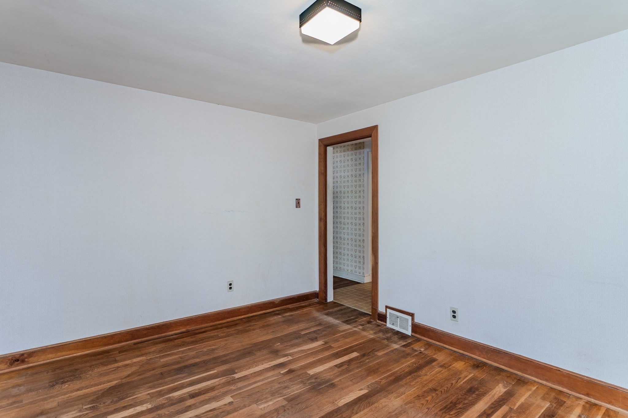 34 Brookside Ave, Greenfield, MA 01301 - Image 14