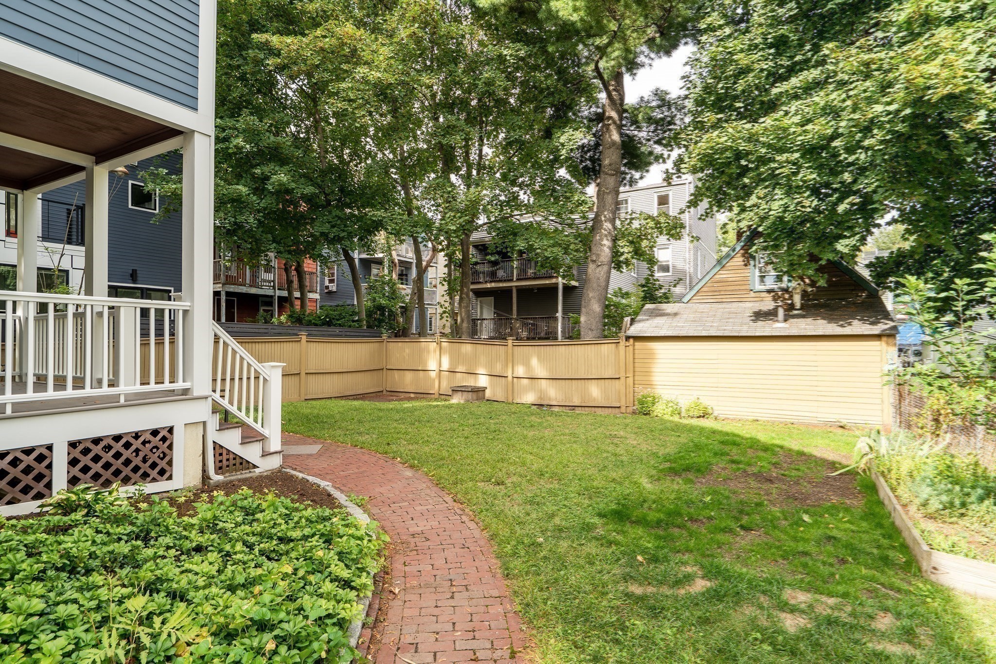 129 Auburn Street, Cambridge, MA 02139 - Image 36