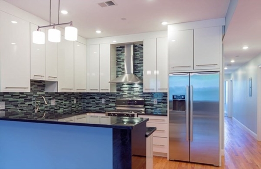 88 Browne Street, Apt 2