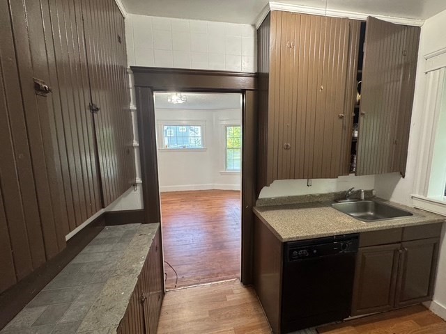 91 Standish St, Worcester, MA 01604 - Image 12