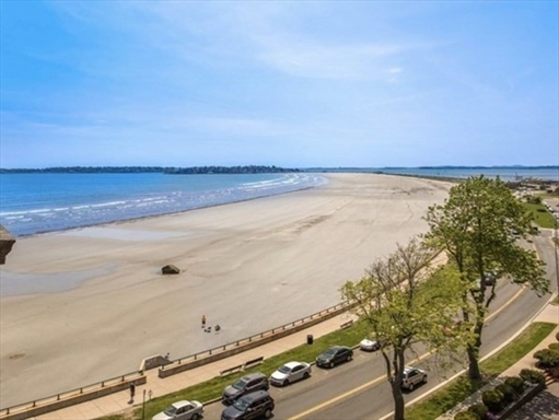 285 Lynn Shore Dr, Apt 304