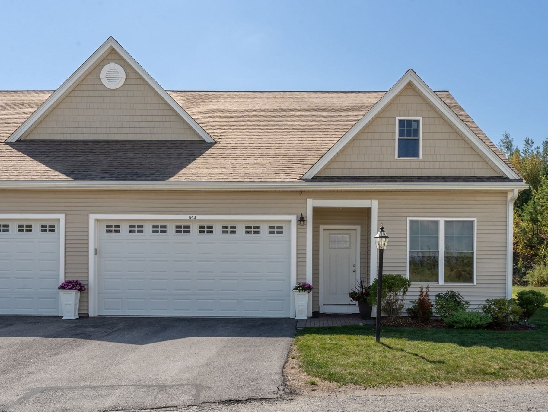 843 Ledgewood Way Unit 843, Clinton, MA 01510