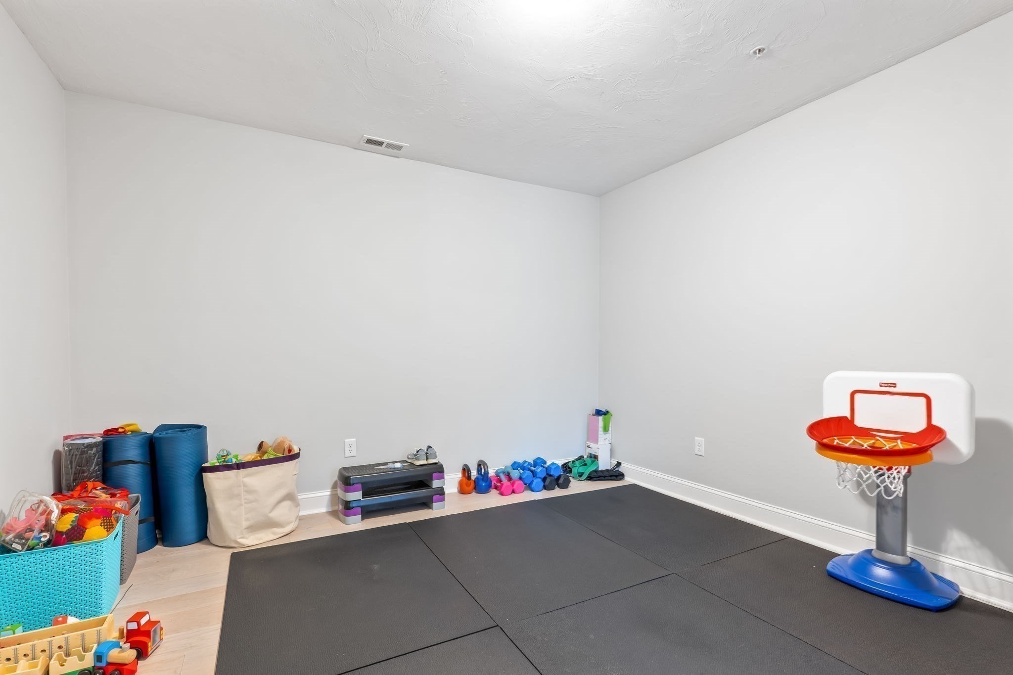 843 Ledgewood Way Unit 843, Clinton, MA 01510 - Image 31