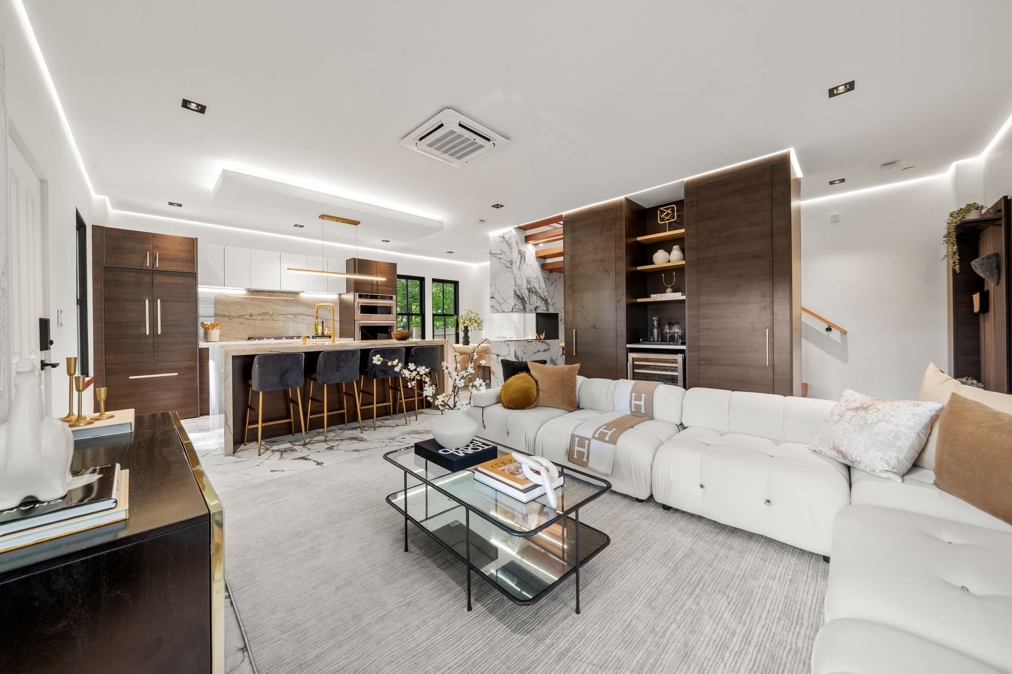 304 Elliot St. Carriage House S Unit 4, Newton, MA 02464