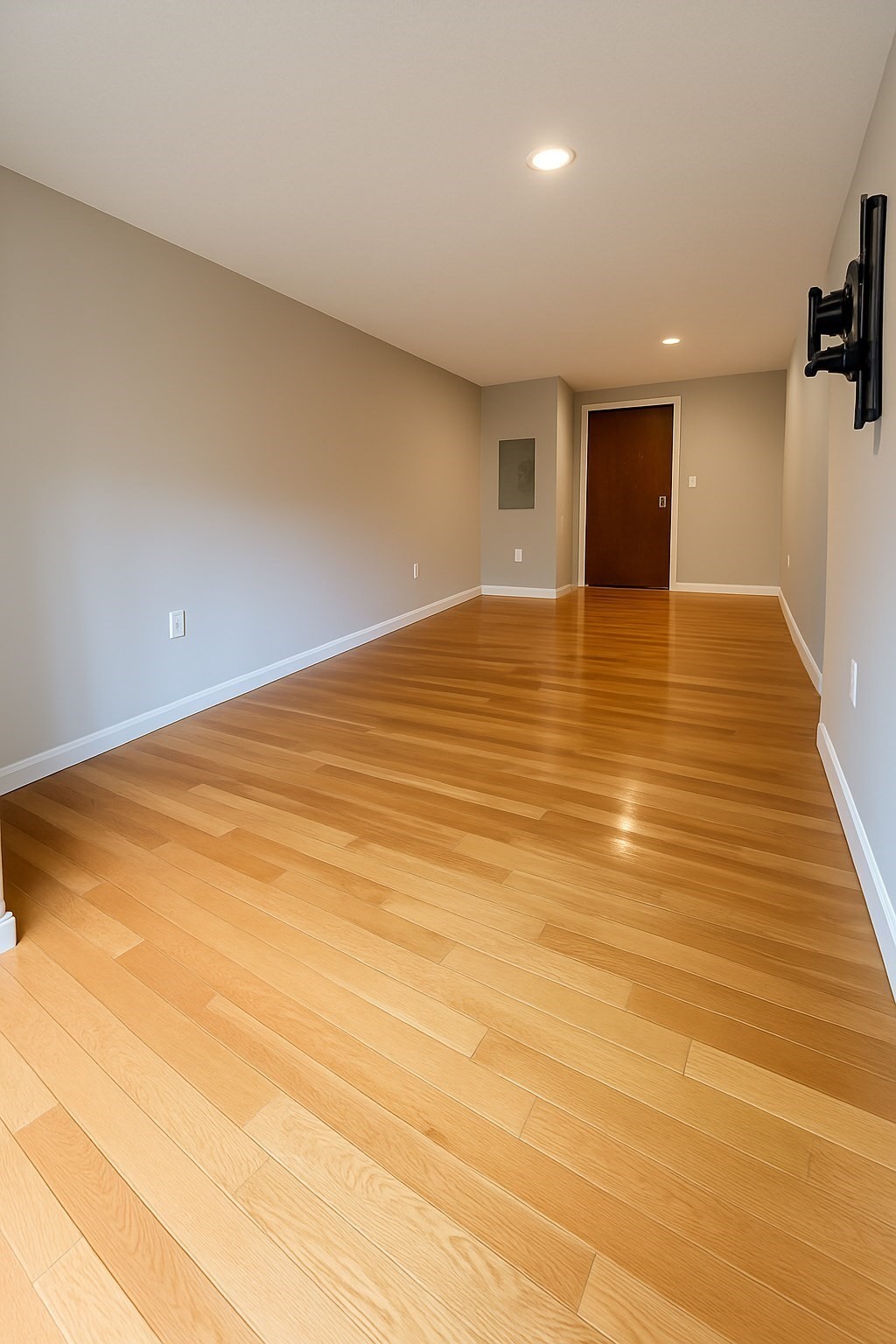 35 Prospect St Unit 204, Woburn, MA 01801 - Image 2