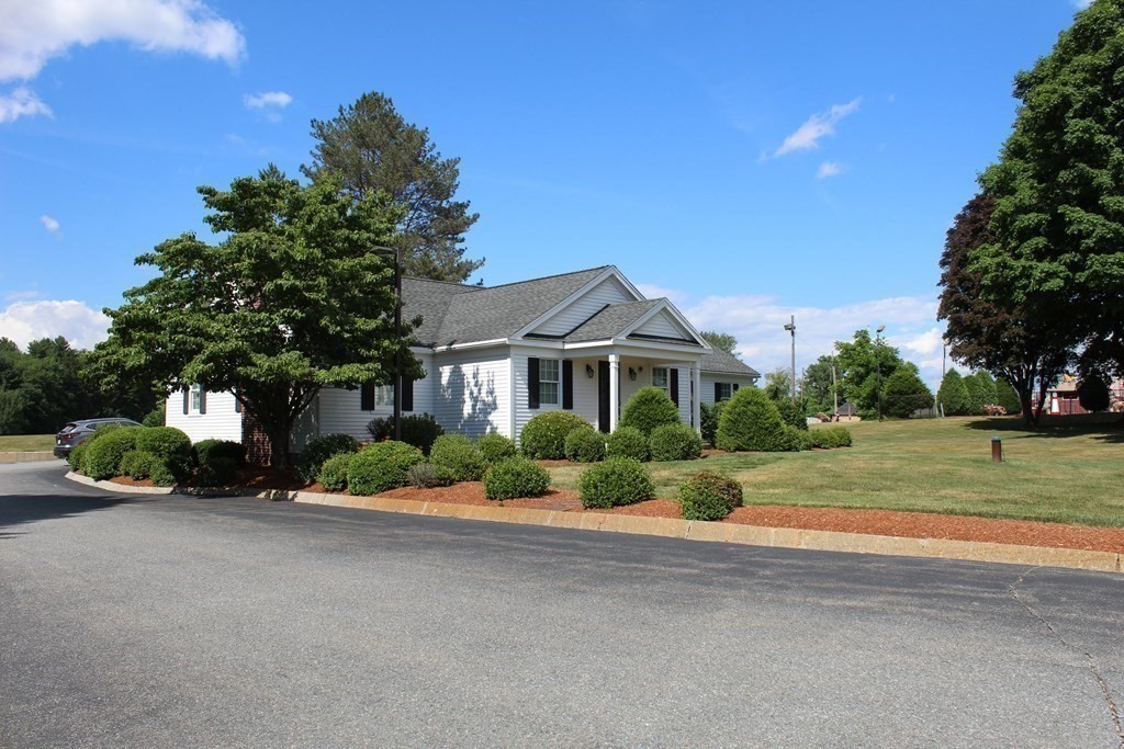 1 Uxbridge Rd, Mendon, MA 01756 - Image 3