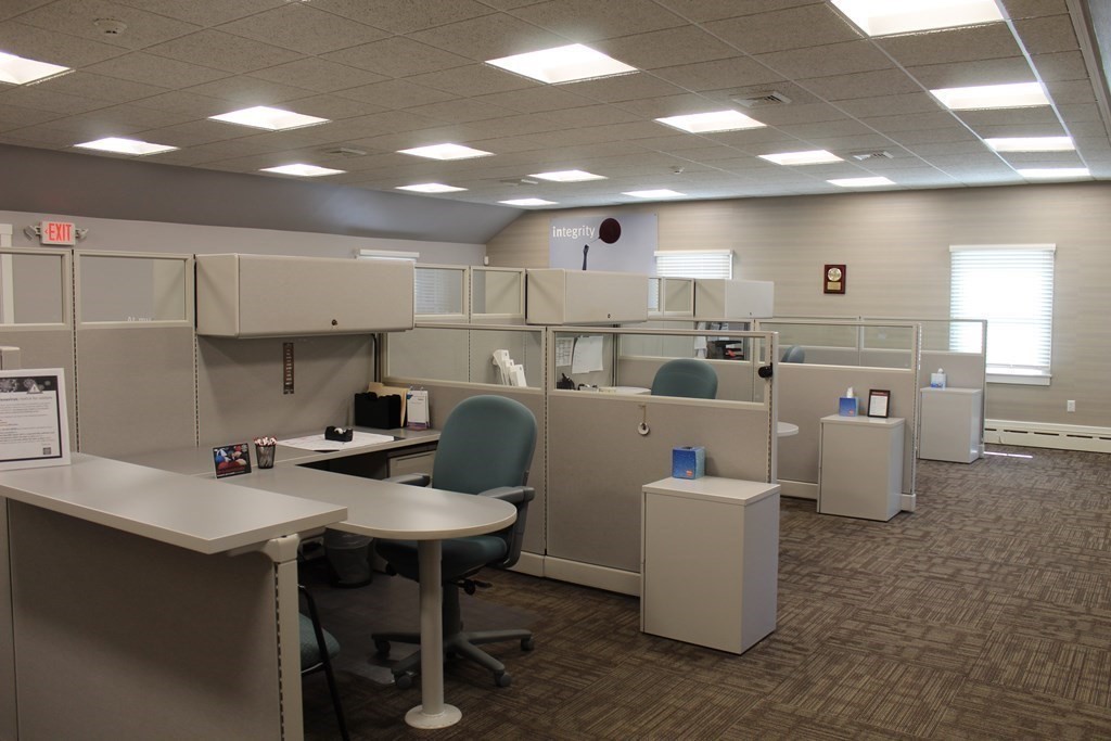 1 Uxbridge Rd, Mendon, MA 01756 - Image 7