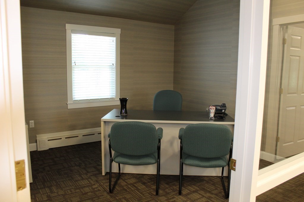 1 Uxbridge Rd, Mendon, MA 01756 - Image 9