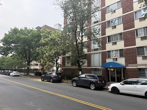 287 Harvard, Apt 67-Parking