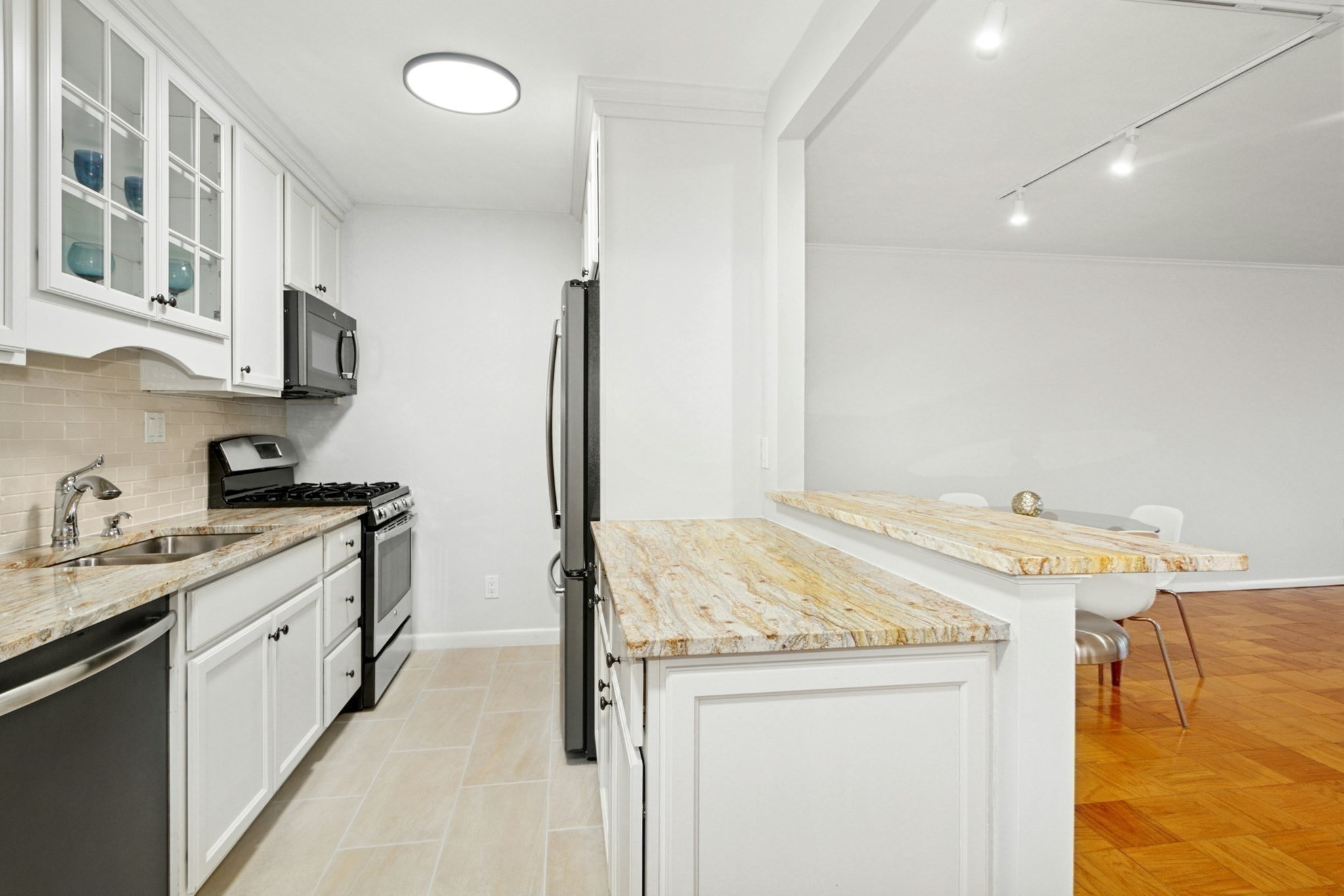 6 Whittier Pl Unit 9H, West End, Boston, MA 02114 - Image 6