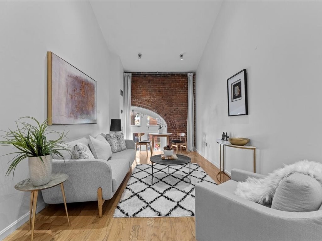 106 13th Street Unit 204, Charlestown, Boston, MA 02129 - Image 2
