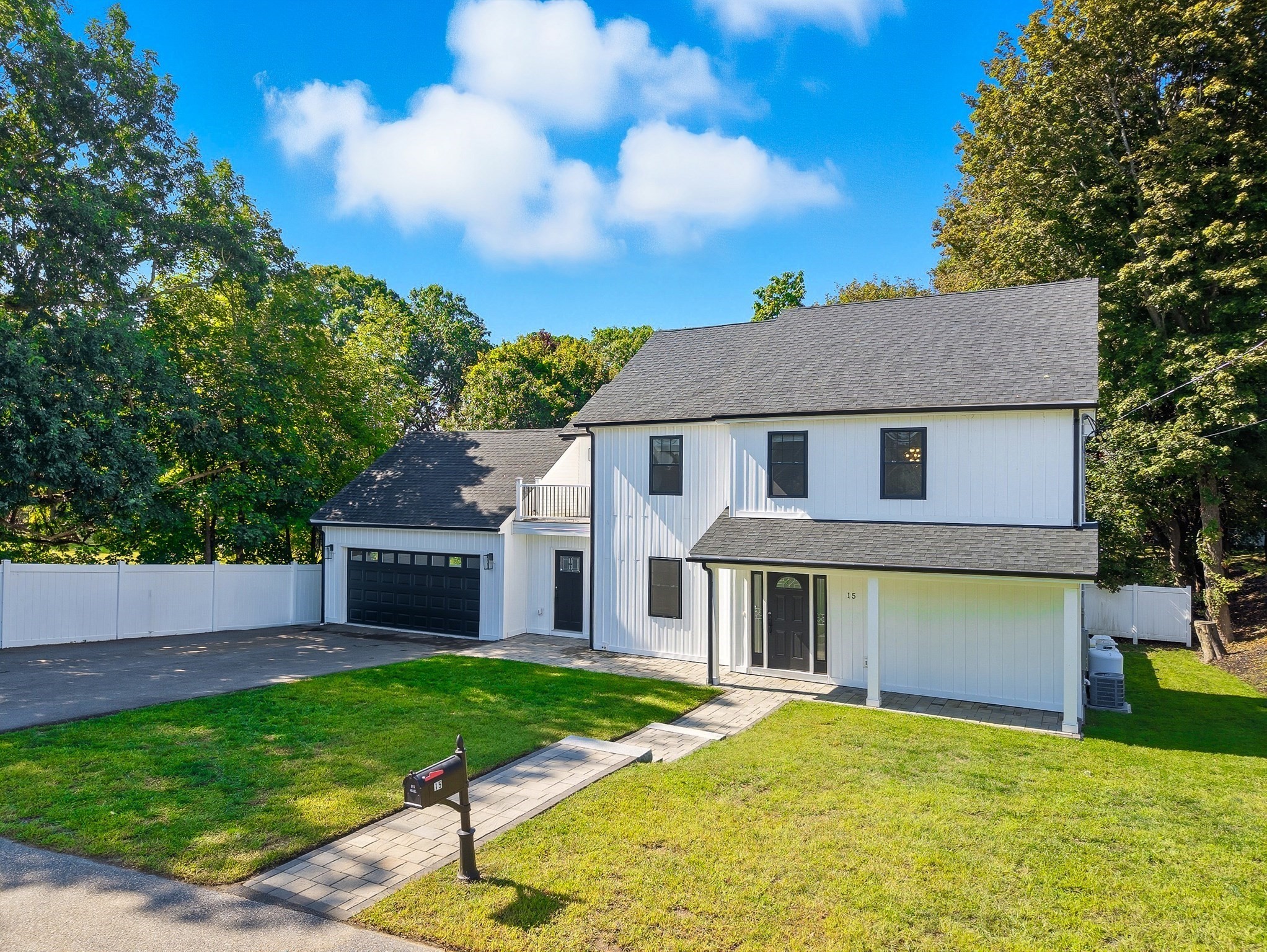 15 Lakeside Dr, Shrewsbury, MA 01545 - Image 2