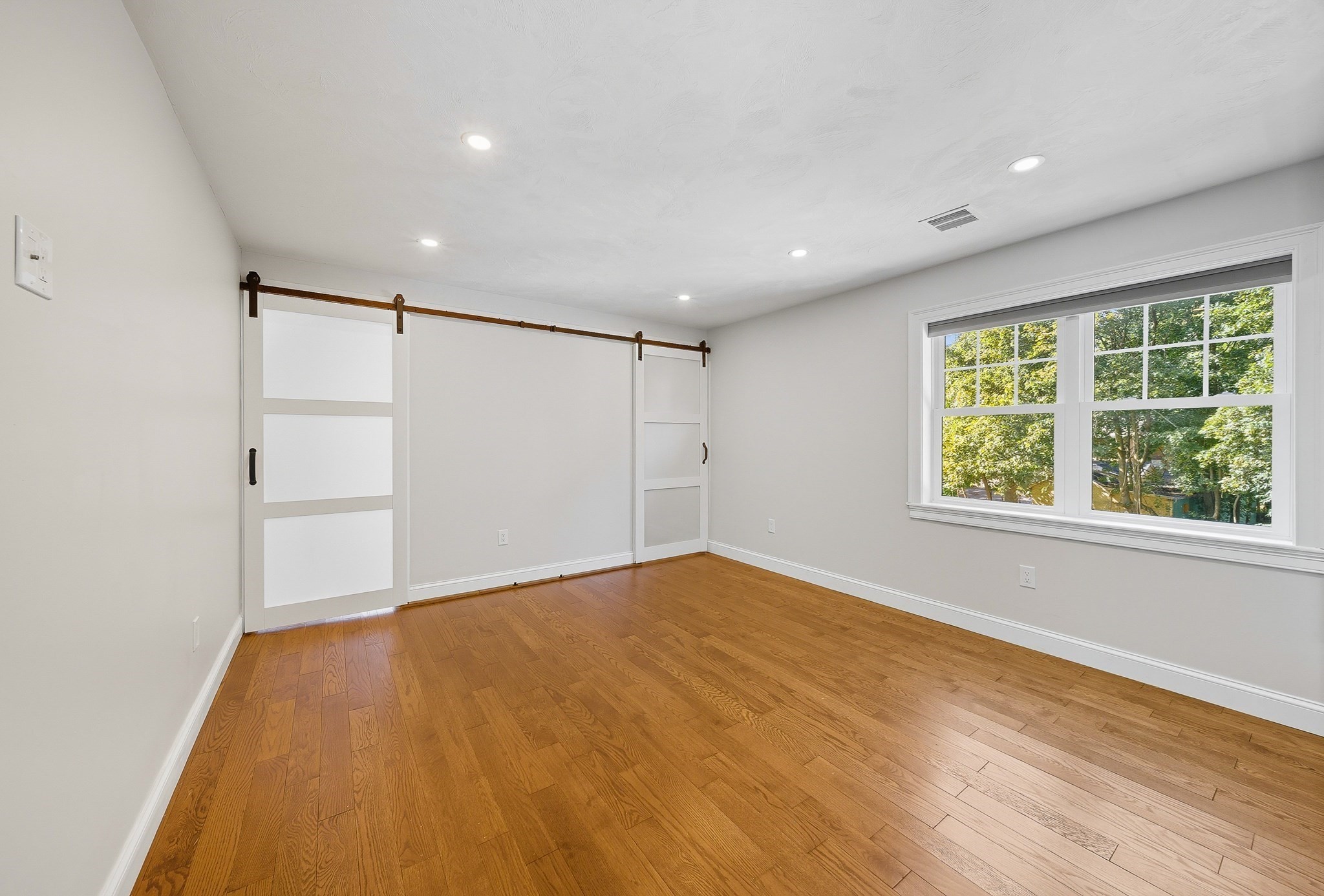 15 Lakeside Dr, Shrewsbury, MA 01545 - Image 12