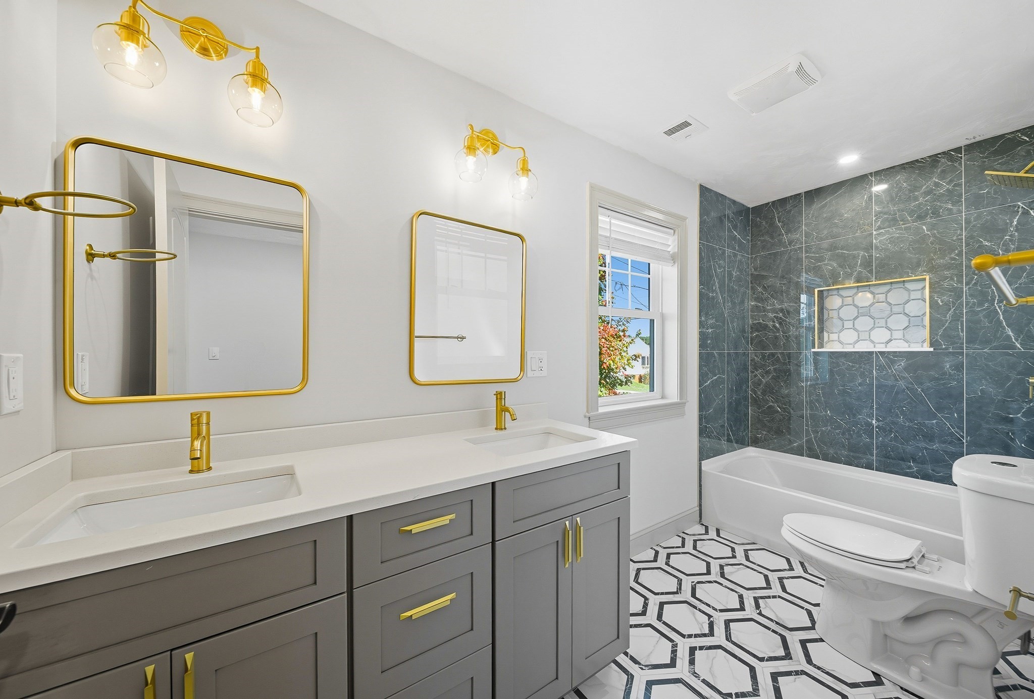 15 Lakeside Dr, Shrewsbury, MA 01545 - Image 24