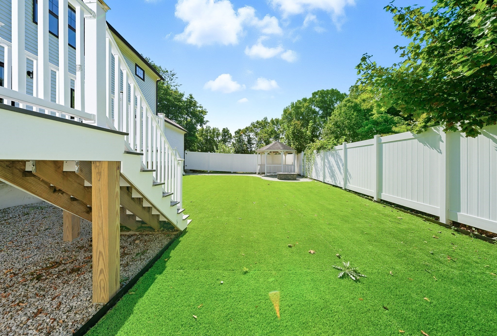 15 Lakeside Dr, Shrewsbury, MA 01545 - Image 36