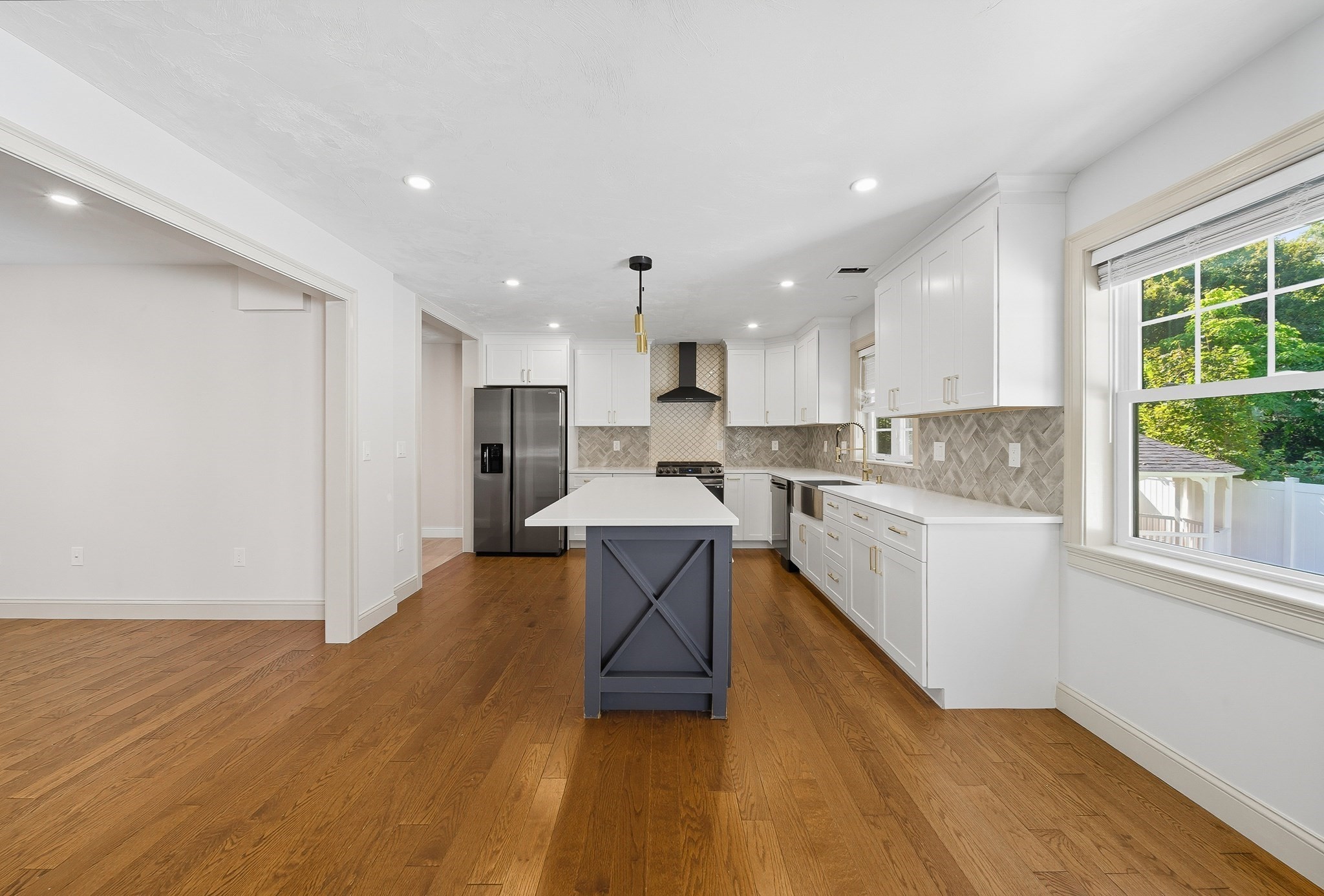 15 Lakeside Dr, Shrewsbury, MA 01545 - Image 8