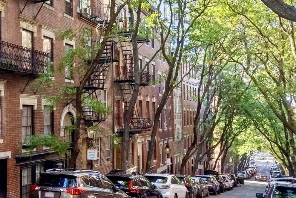 53 Garden St Unit 2, Beacon Hill, Boston, MA 02114 - Image 2