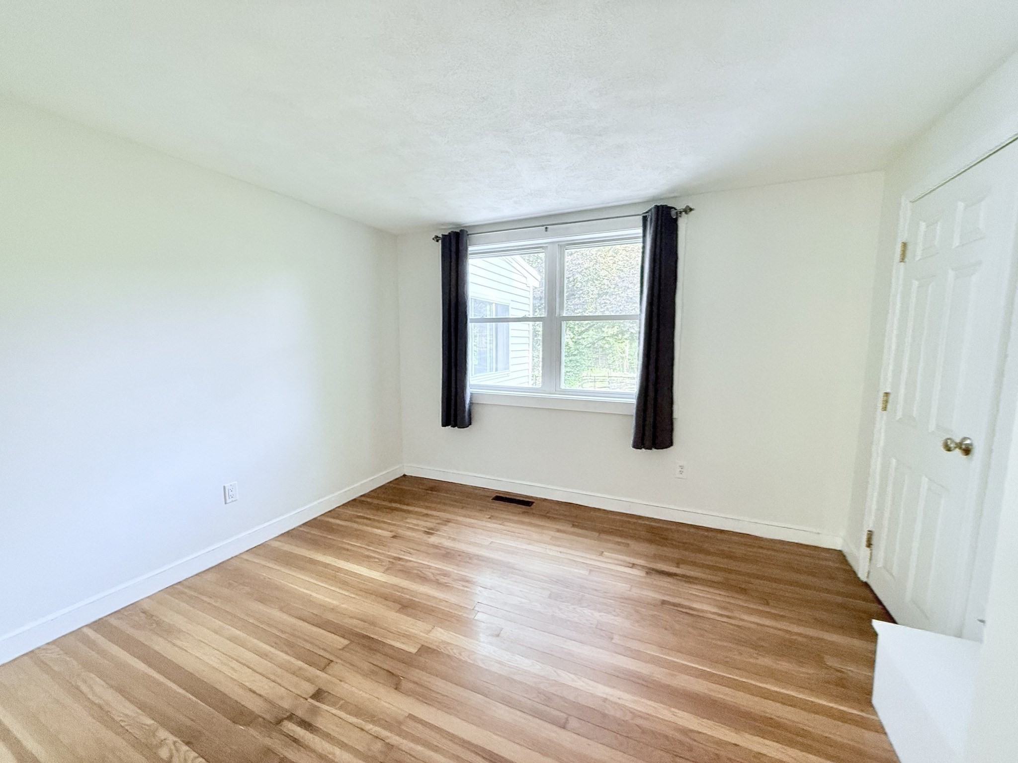 975 S Main St, Bellingham, MA 02019 - Image 26
