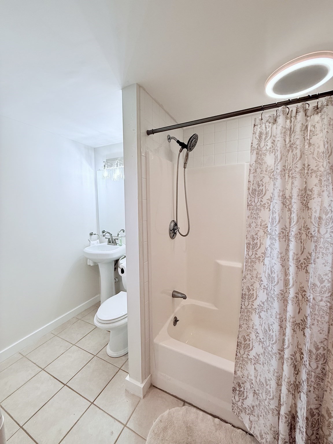 975 S Main St, Bellingham, MA 02019 - Image 31