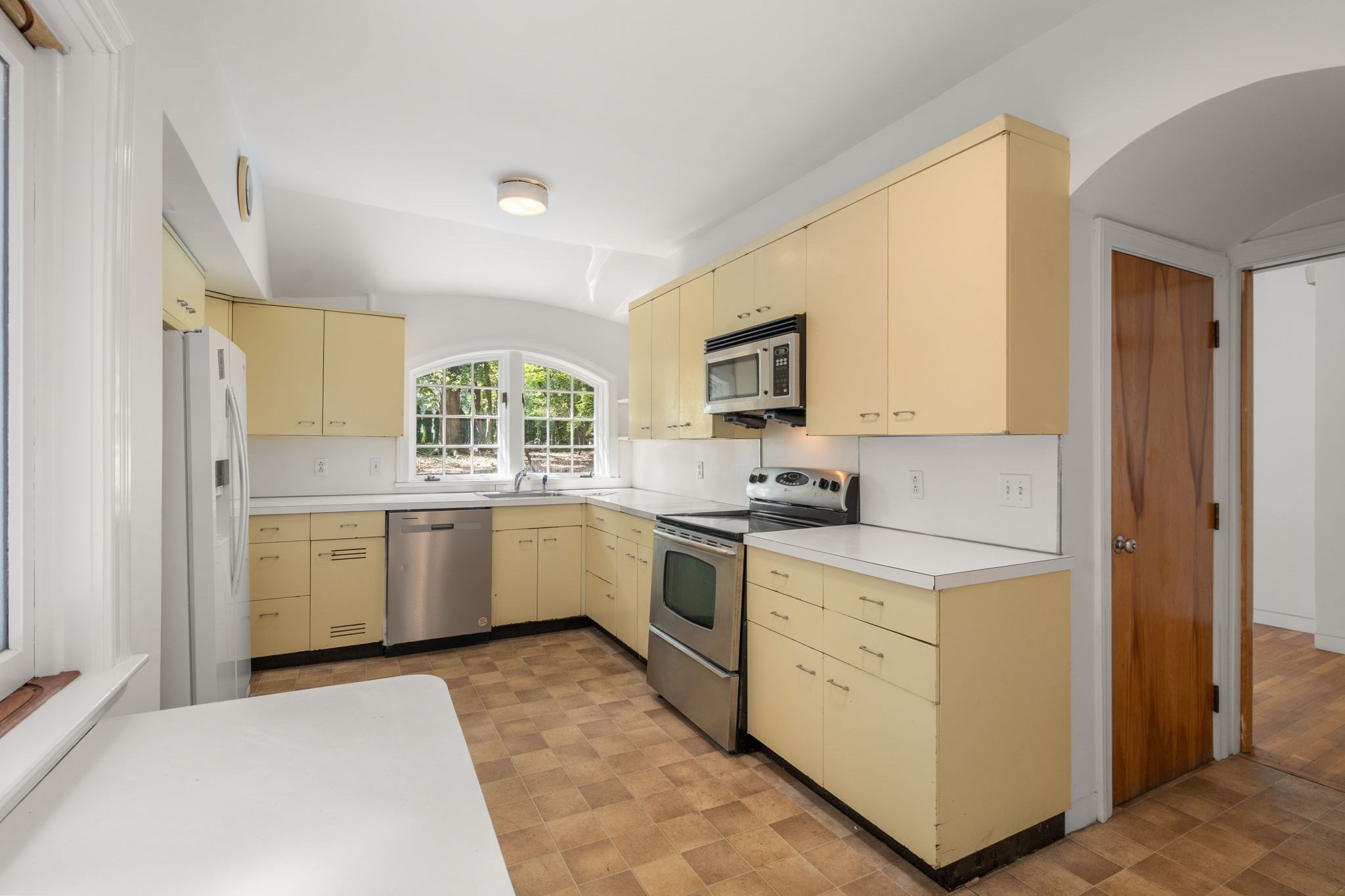 136 Dudley Rd, Newton, MA 02459 - Image 13