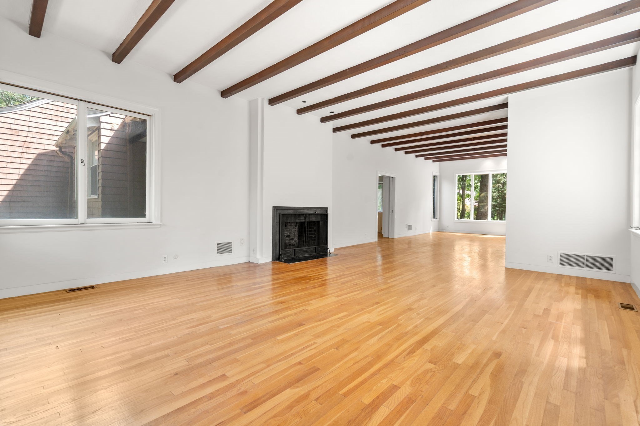 136 Dudley Rd, Newton, MA 02459 - Image 12