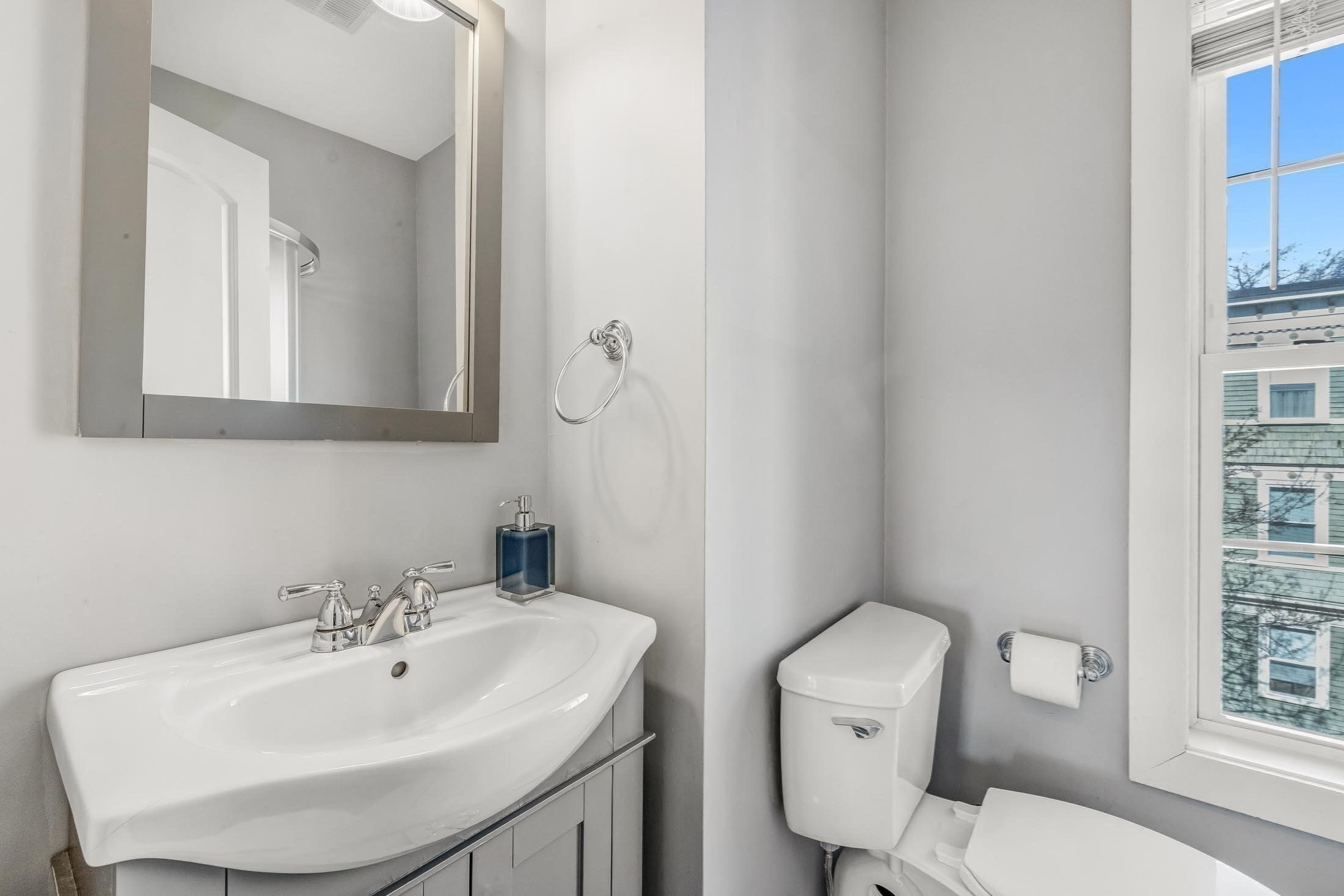 607 E 2nd Street, South Boston, Boston, MA 02127 - Image 17