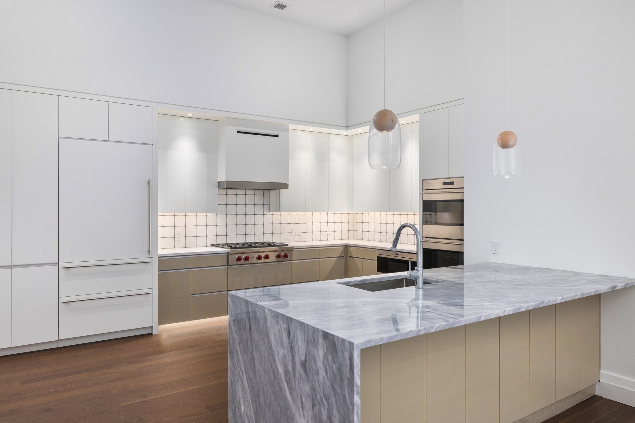 45 Temple St Unit 306, Beacon Hill, Boston, MA 02114 - Image 2