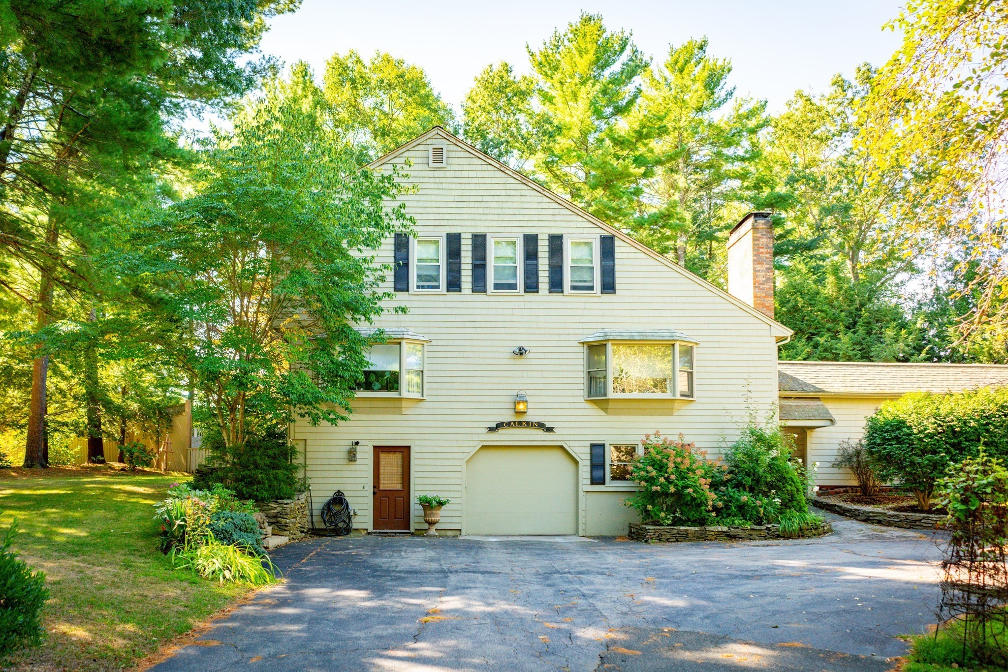 114 Graham Hill Dr, Hanover, MA 02339 - Image 2
