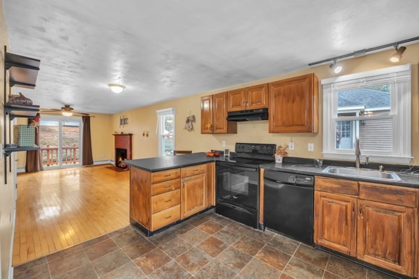 7 Valleyview Ct Unit 3, Fitchburg, MA 01420 - Image 9