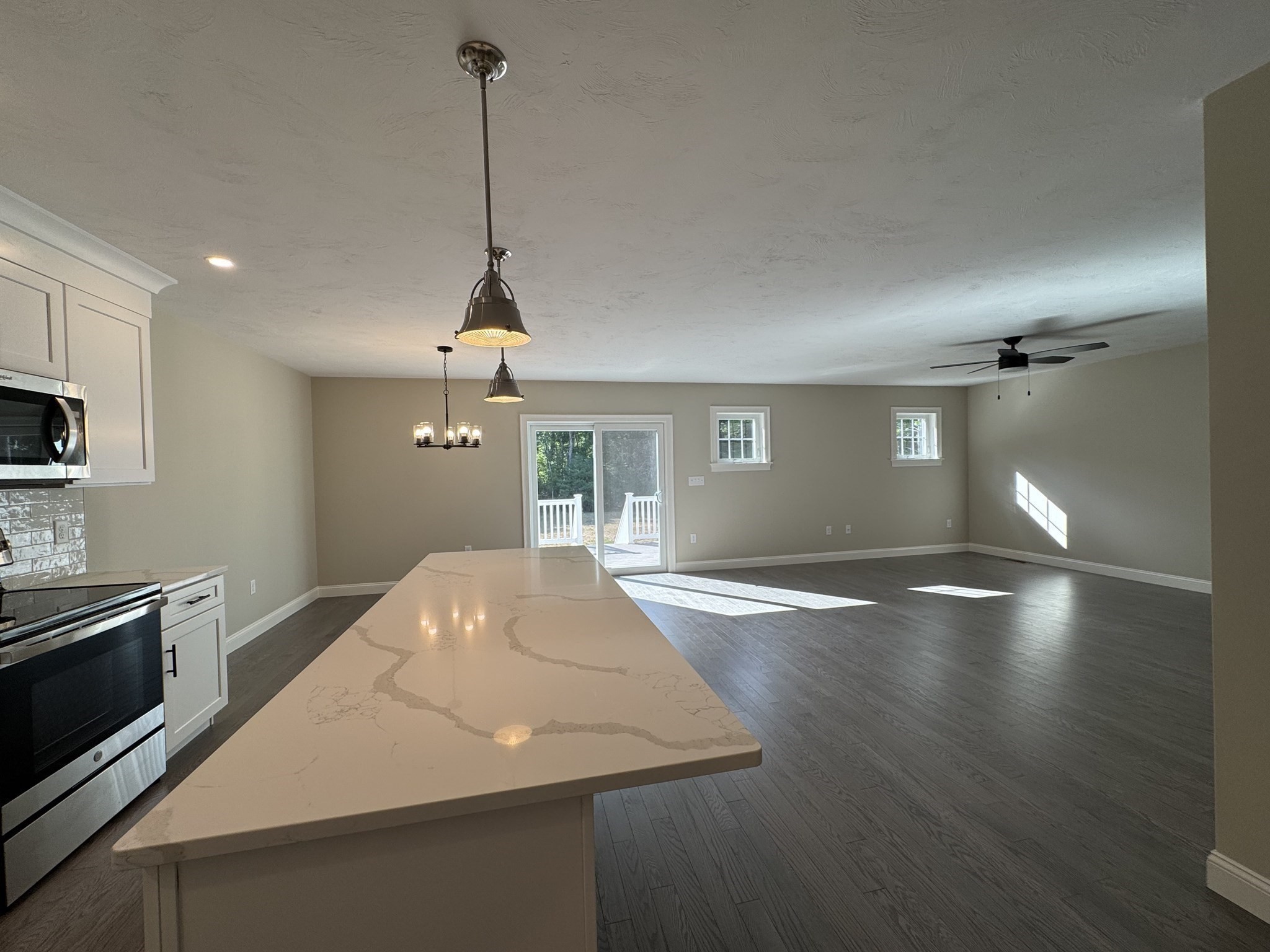 492 Richmond Street Unit B, Taunton, MA 02718 - Image 14