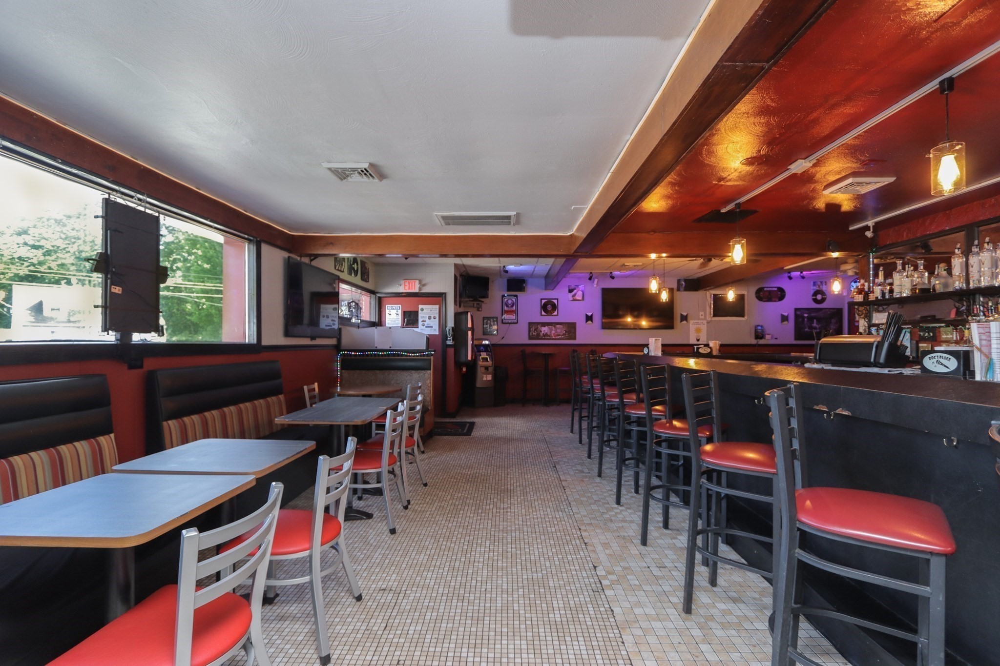 1264 Granby Rd, Chicopee, MA 01020 - Image 9