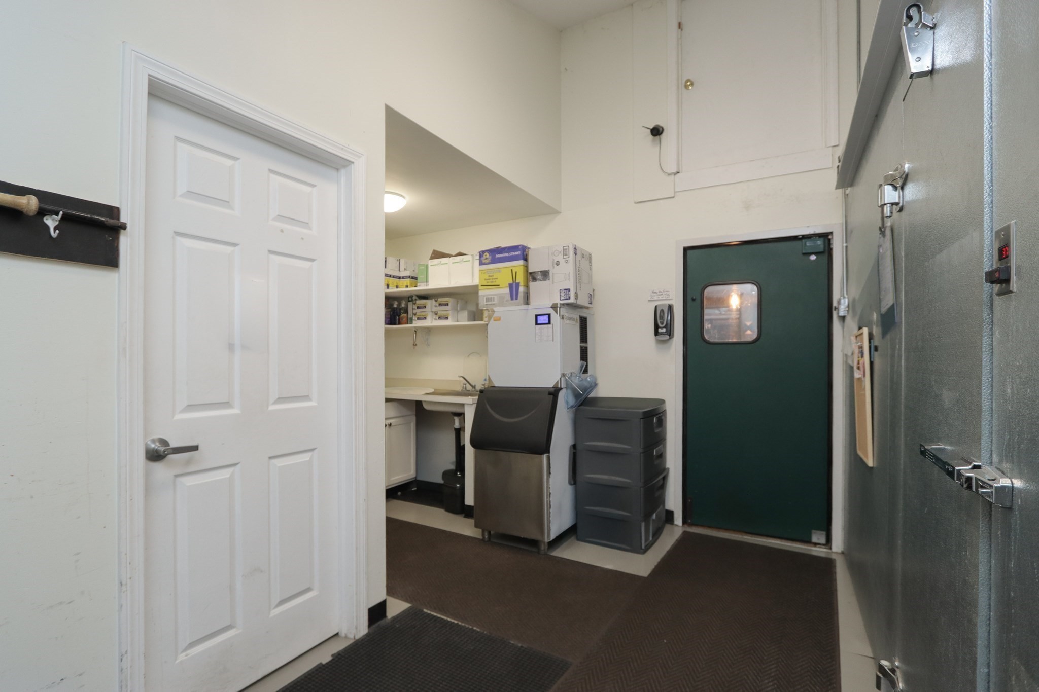 1264 Granby Rd, Chicopee, MA 01020 - Image 25