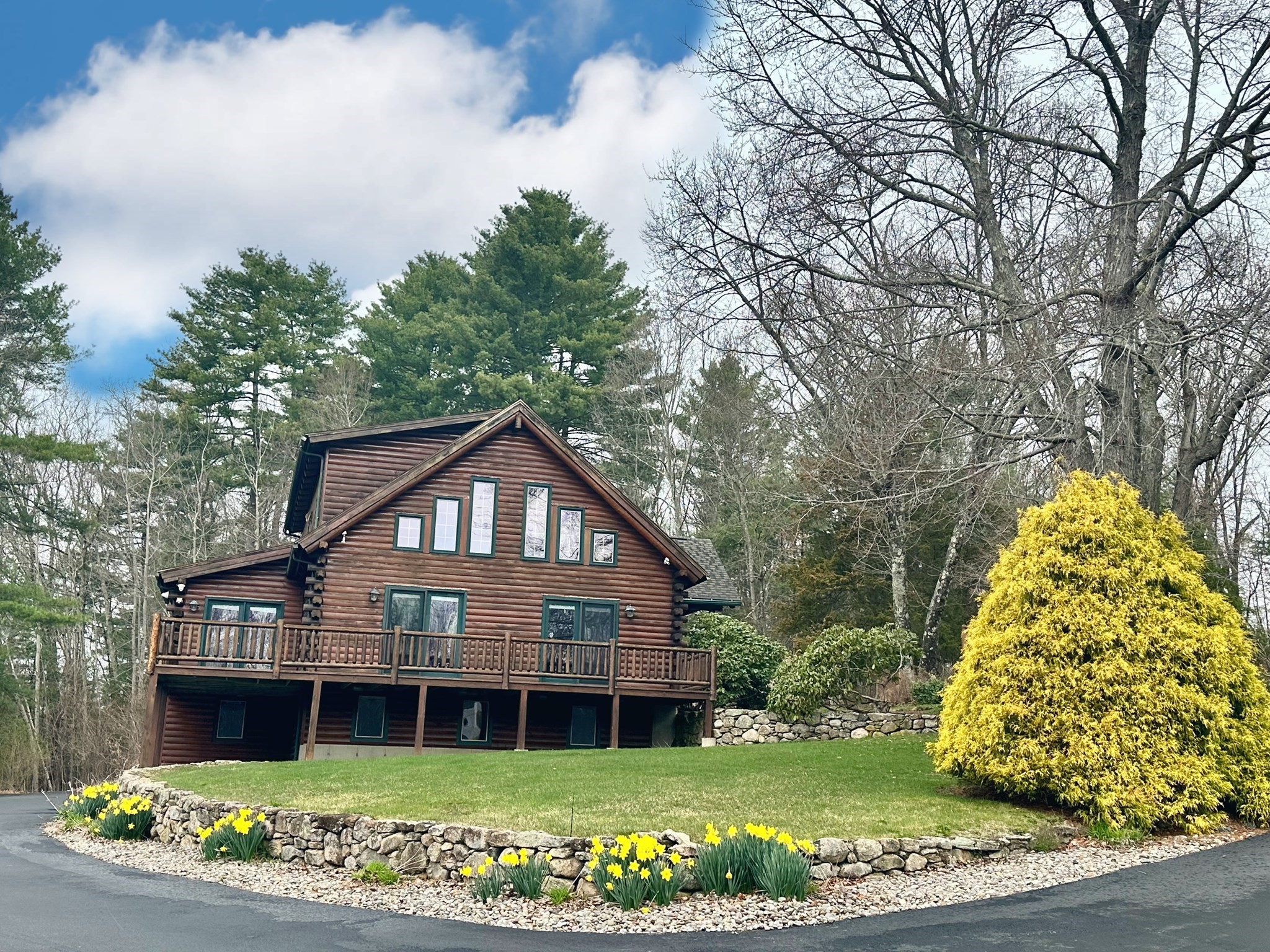 105 Uxbridge Rd, Mendon, MA 01756 - Image 3
