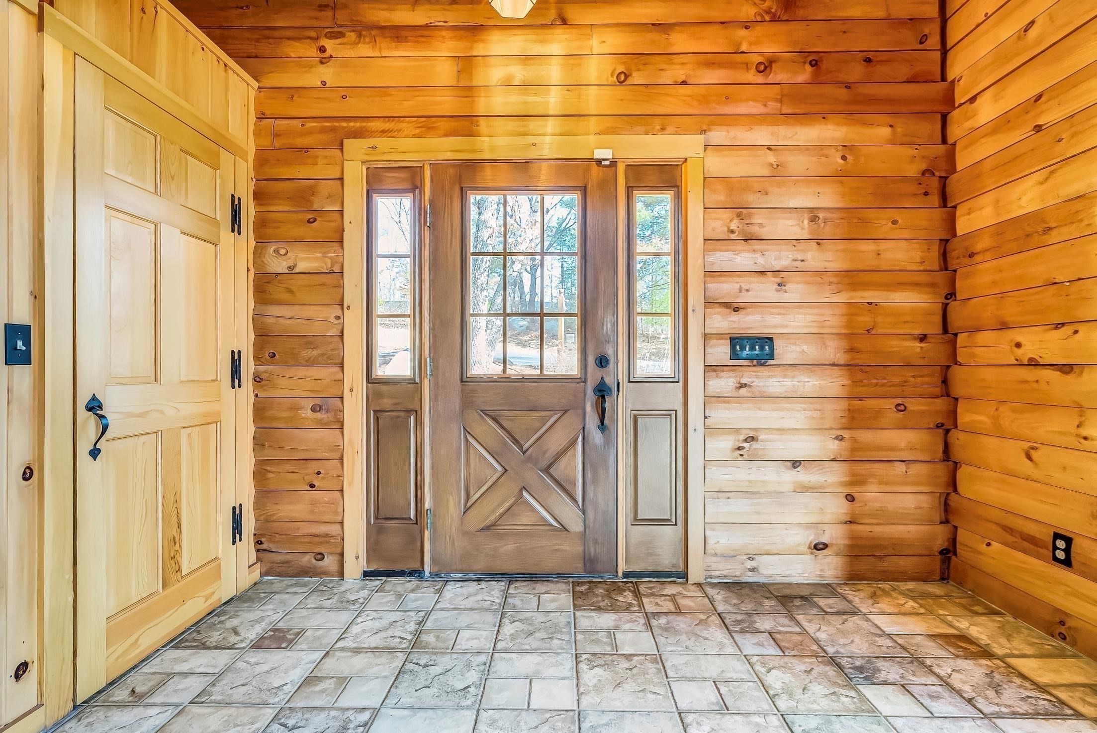 105 Uxbridge Rd, Mendon, MA 01756 - Image 9