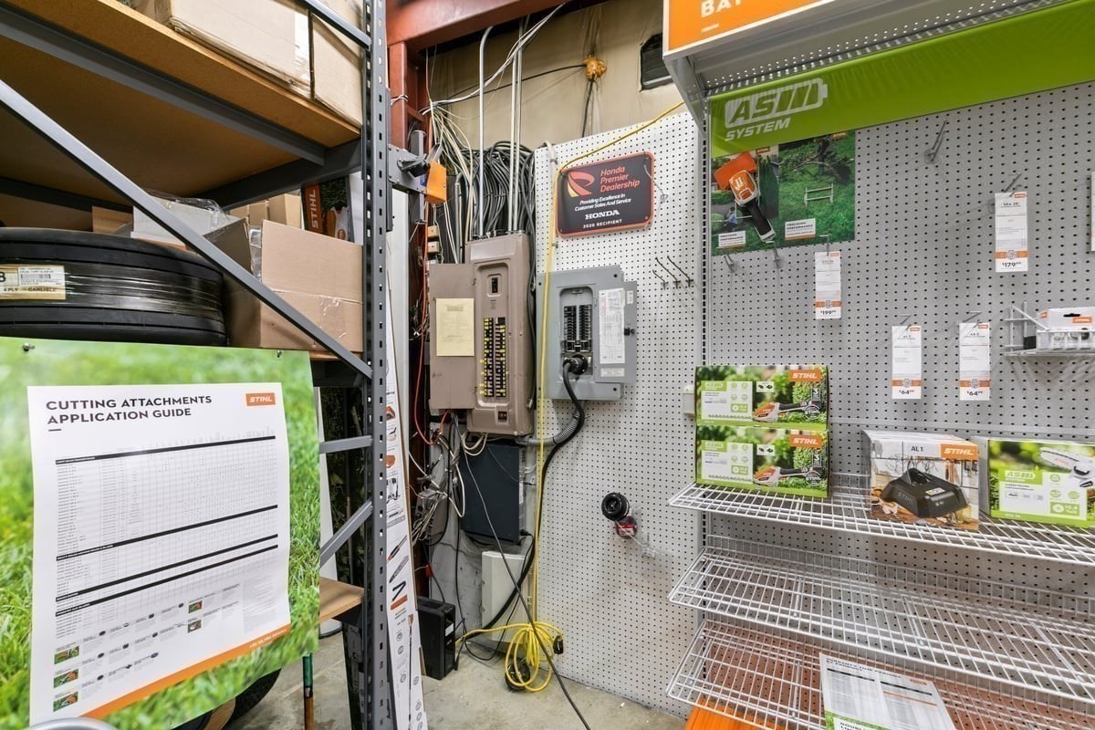 746 Amesbury Rd, Haverhill, MA 01830 - Image 13