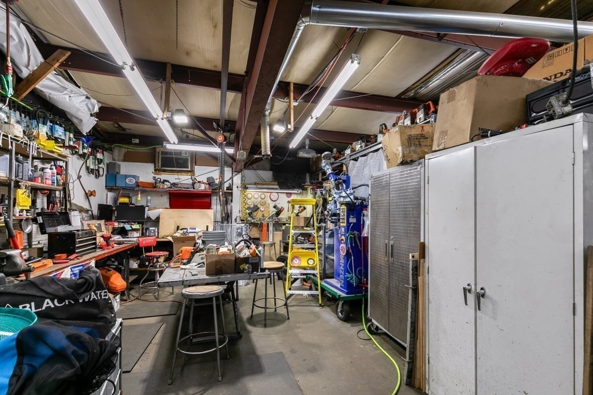 746 Amesbury Rd, Haverhill, MA 01830 - Image 15