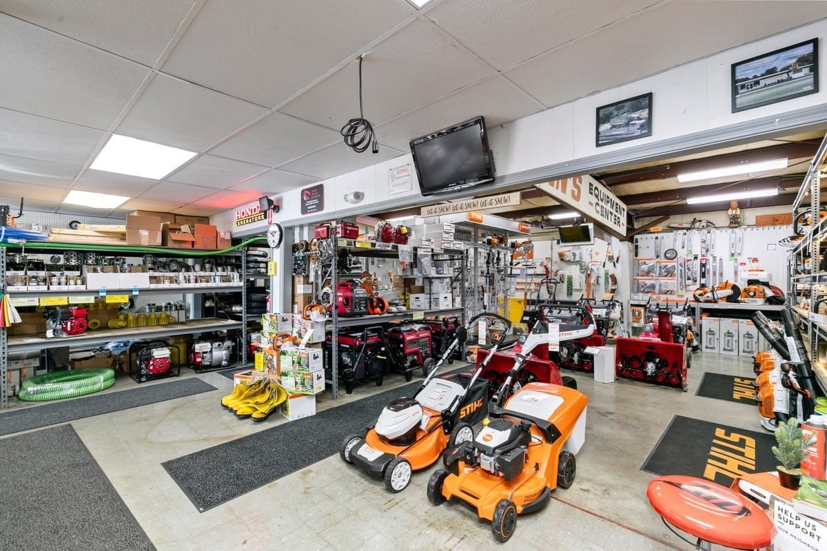 746 Amesbury Rd, Haverhill, MA 01830 - Image 23