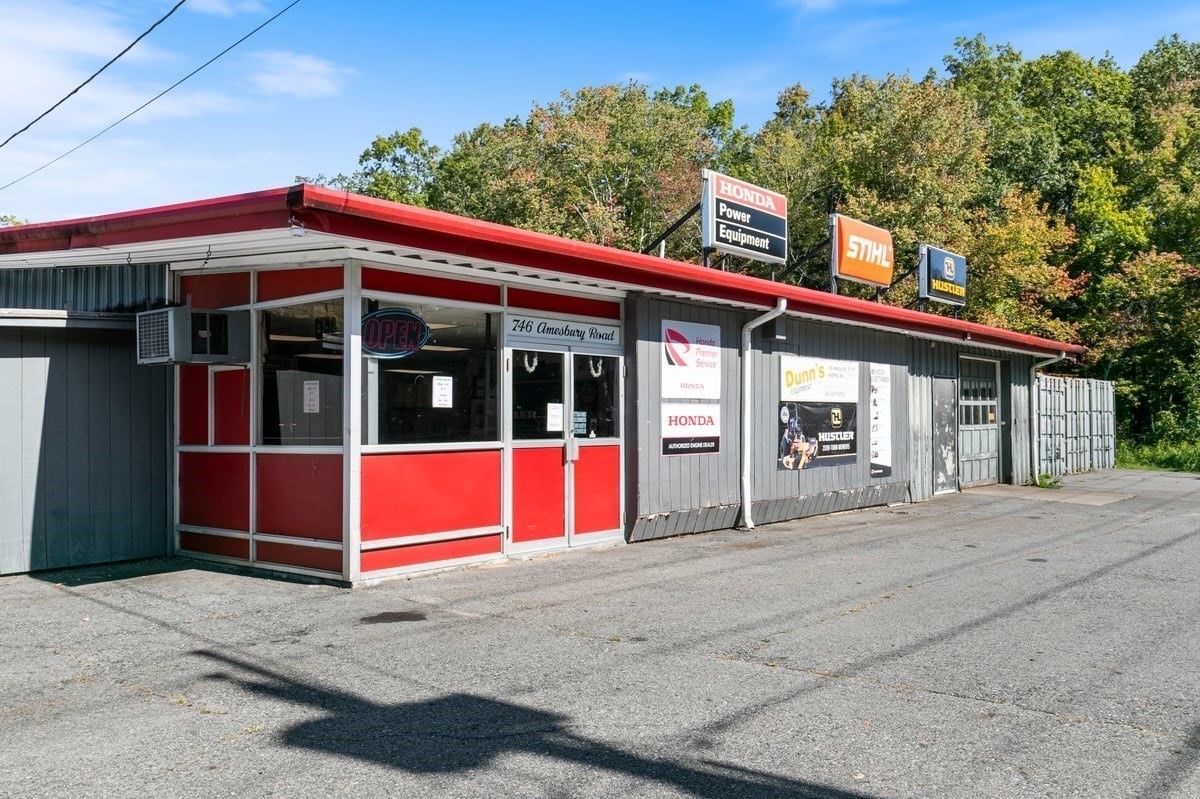 746 Amesbury Rd, Haverhill, MA 01830 - Image 6